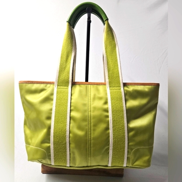 Coach Hamptons Reversible Tote Bag. Lime Green Sateen Nylon, Leather Trim. EUC. - Picture 2 of 9